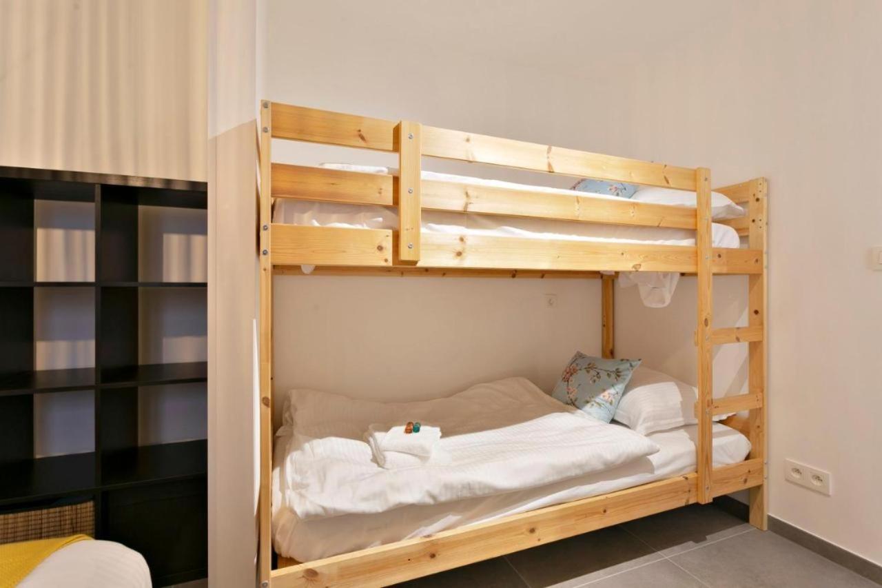 Delightful Family Apartment At Only 50 Meters From The Beach / Panne A Cote De Panne Kültér fotó